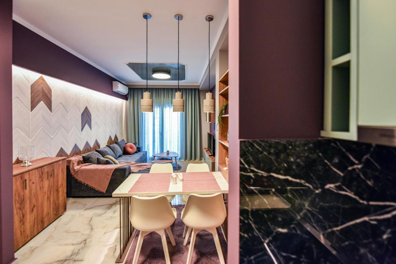 Κεντρικο Και Cosy Διαμερισμα Στην Κομοτηνη Lägenhet Komotini Exteriör bild