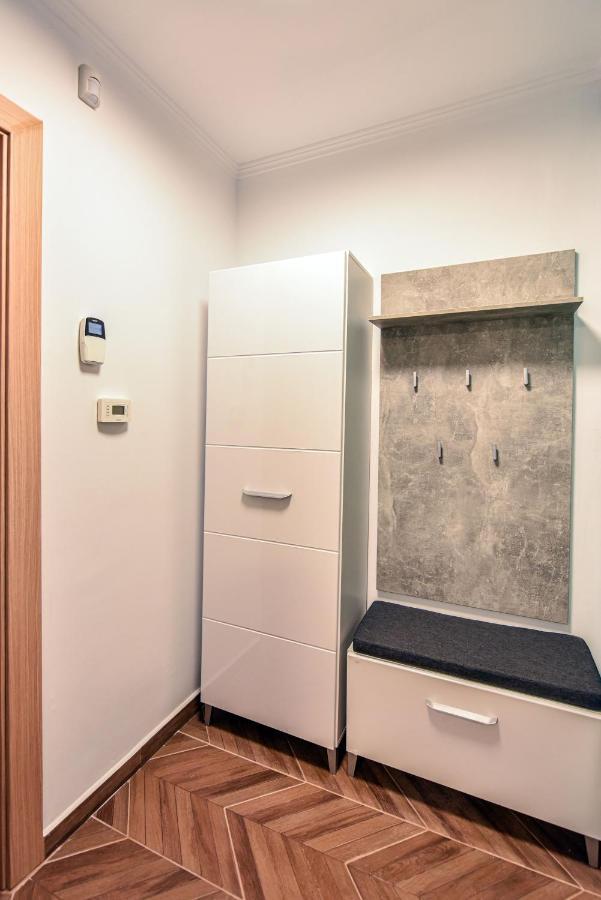 Κεντρικο Και Cosy Διαμερισμα Στην Κομοτηνη Lägenhet Komotini Exteriör bild
